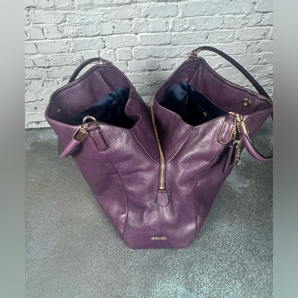 Coach Madison Phoebe Plum Pebbled Leather Shoulder Bag 26224 With COA - Picture 4 of 11